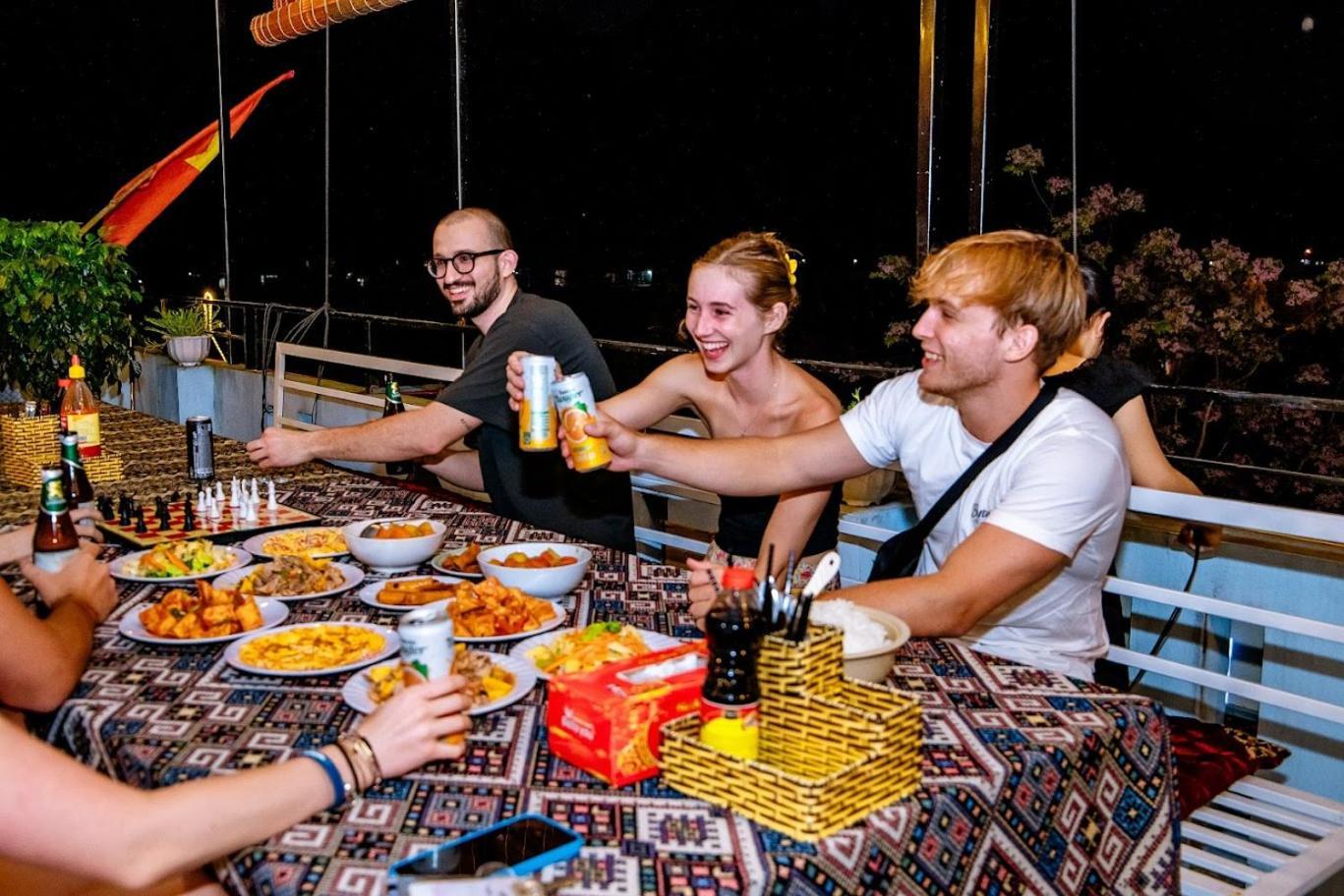 Phong Nha Cherish House מראה חיצוני תמונה